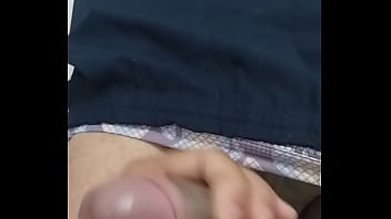 Punheta de leve no servi&ccedil_o