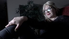 Pantyhose Feet Of Lady Vixen - Full Movie