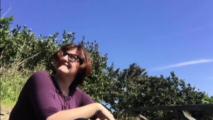 WHAT WOULD YOU DO????  (MUST WATCH!!!!) Not the owner of vid