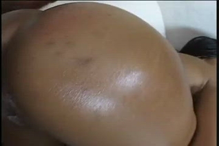 Nyomi Banxxx gets oiled and takes his dick deep with her lifted ass