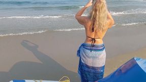 Amateur Blonde Mature Wife Enjoys Sex After Walking