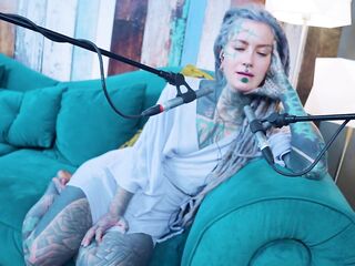 Tattoo Model Anuskatzz talks about Love - ASMR Youtube channel: ASMRkatz SFW
