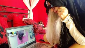 amichette italiane raccontano le marachelle blasfeme- italians best friends so outrageous