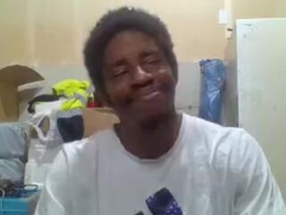 420 chilling singing streaming f4f on twitch kick hiddenchef013 /sub4sub on yt Kinglucero2021