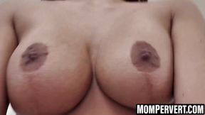 MILF Desiree Clutch gives a horny blowjob then gets banged