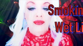 Smoking Hot Wet Lips   (short vid loop)