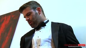 GentlemensCloset Handsome Tyler Benson Devours Sebastians Feet And Throbbing Bulges