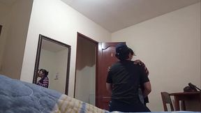 Me encuentro con mi suegra para tener sexo todo el dia, su marido esta en su trabajo y no sabe nada de nada