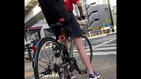 JCのパンツがちらり...