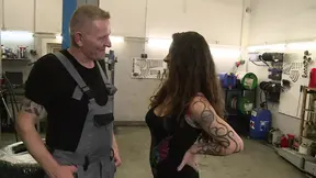 Hot garage threesome with mature MILF and big cocks