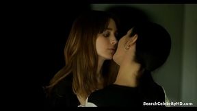 Side effects (2012) - Rooney Mara and Catherine Zeta-Jones