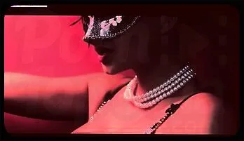 Carol Goldnerova & Nicole Wonder: Tight Pussy Frenzy with Dildo