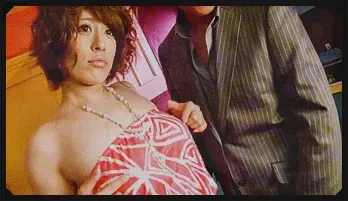 Ririsu Ayaka's shaved MILF pussy drilled after an asian blow job