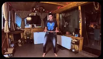 Tight Jeans, Satisfying Desires 284