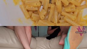 Vicky and Maleka are unaware and wondering where you and friends are: Unaware, Giantess, Step-Mom, Shrinking Fetish- 4k