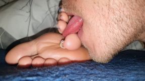 Smelly Napping Feet Sniff and Worship Featuring Camilla Tootsie + Solesfeetclips