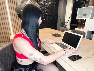 Hawt Brunette hair Secretary Ask Me for Aid and I Give Her My Large Dong