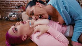 Lily Lou's Graceful Passion Sparks Intense Desire