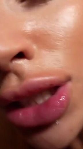Sisi Rose Lets Teddy Tarantino Cum All Over Her Sexy Body