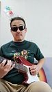 GEN JAPAN GUITARIST IGNITES RAW SOLO INTIMACY
