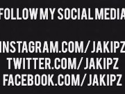 JAKIPZ PLAYING WITH BIG COCK IN GREY SWEATS