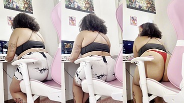 BBW Working on Pc and Farting on Short White Leggings