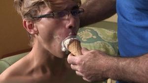 Family Dick: Growing Boy's Heavy Cream Fix