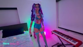 Rave Girl Madison Steel Spreads Her Legs for the Dj's Dick!