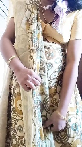 Tamil Item Swetha Nude Bathing And Dress Change