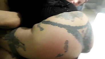 PORNOROCK FUCKING MY step mother TO ALL ROCK BY THE ASS, AS HE LIKES