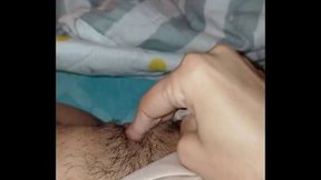 Rica ma&ntilde_ana sentir mis dedos adentro de mi co&ntilde_o apretado deseando verga ma&ntilde_anera