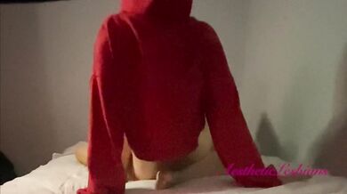 I fucked my Red Riding Hood, lesbian scissoring