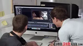 European teen lovers Casper Ellis and James Lewis ass fuck