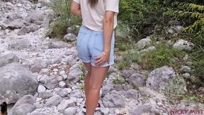I suck a dick in the mountains so that no one sees us