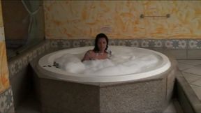 jade in the hot tub at hotel free!