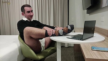 STEP GAY DAD - THE ONLINE OFFICE - CAUGHT JERKING DURING A ONLINE MEETING WITH MY BOSS!