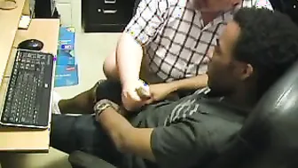 Jordan Gives Big Black Cock a Long Amateur Blowjob