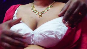 Desi Gorgeous Busty Babe Maria