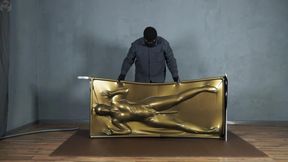 Flips in the Golden Vacuum Bed with Vibro