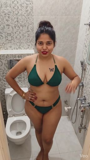 Bath time show  bhabi bikini show