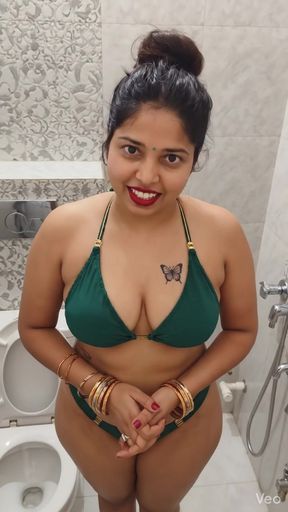 Bath time show  bhabi bikini show