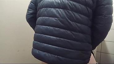 Original of anal in public toilet 2