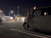 「野外３P」若い男性に野外露出中に見つかり触られ生挿入され最後は口内射精🥰そのまま彼氏と2人に連続でイカされガクガクにされた巨乳熟女💋彼氏の精子も顔に大量顔射され2人分の精子を💕　日本人/無修正
