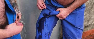 Stinky Workers. Sweaty Musky Cheese Man Stink Piss Fetish