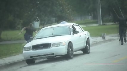 Blondie cop with a fat ass loves the BBC from a black rapper that got arrested in a police operation