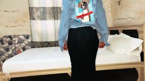 Wife's Step Sister Tells Me Not to Use Condom &mdash;  She Want to Feel Me Cum in Her After a Naughty Blowjob and Riding Cowgirl