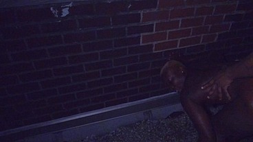 DELILAH GREY GOT FUCKED HARD ON A ROOFTOP IN THE PROJECTS