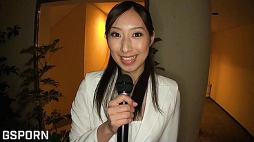 Japanese reporter girl fucked in foursome by hard cocks