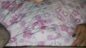 Rica y su cu�ado disfrutan de un sexo duro mientras ella se corr�a en la