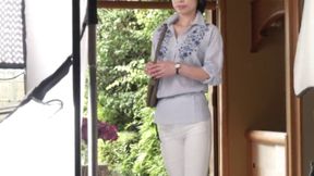 Yoshie Okawa's First Intimate Encounter: A Candid Documentary Storyline